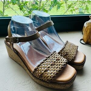 Payma Tan Woven Wedge Sandals Size Europe40/US 9-9.5